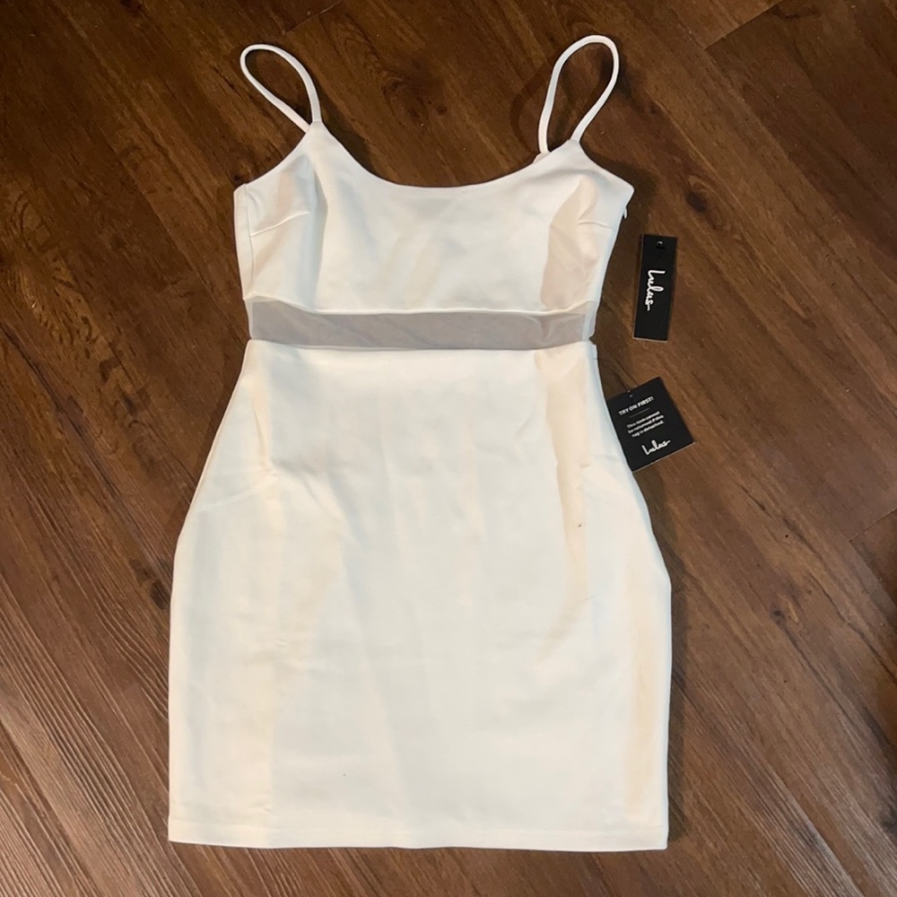 Lulu’s white sexy night out dress